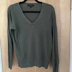 Banana Republic Silk Cotton V-Neck Green Sweater Size Small